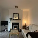 דירה Cosy 2 Double Bed