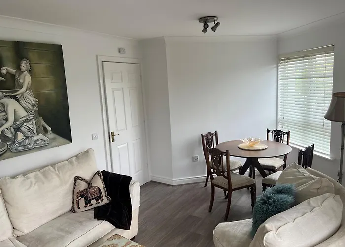 Cosy 2 Double Bed * Swords